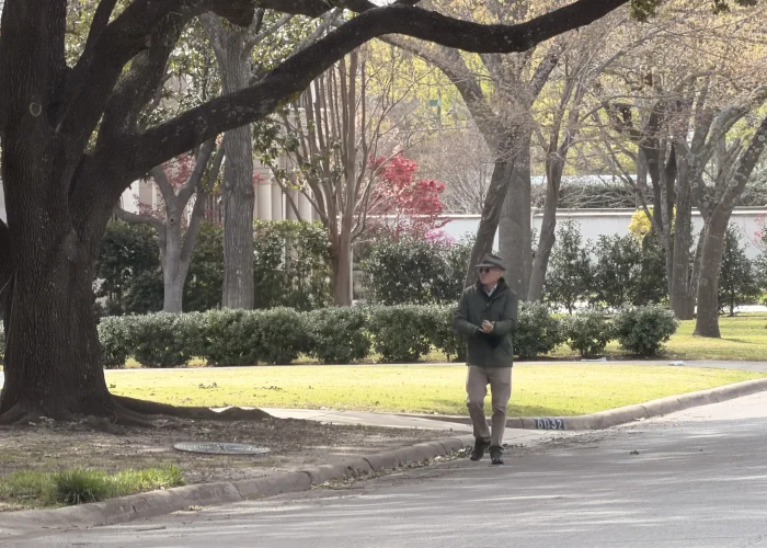 Confidential case consultation between a licensed North Dallas private investigator and a high-value client Terrance PI & Associates 75225